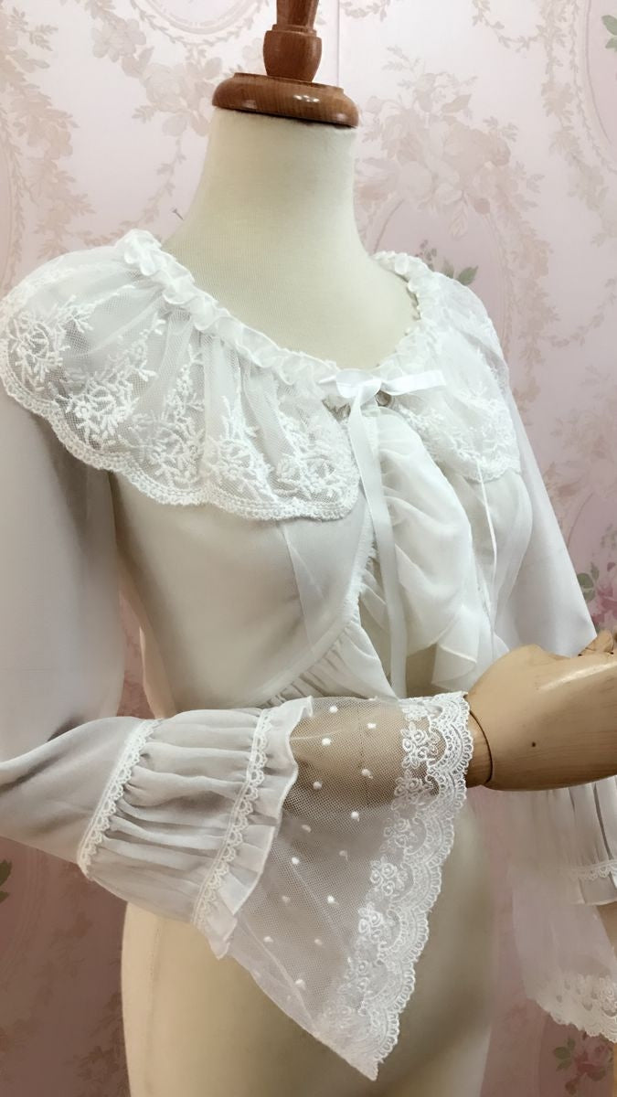 ボレロ muguet volume sleeve frill bolero Ivory Ivory Short Sleeve Satin Bolero - Pink Princess