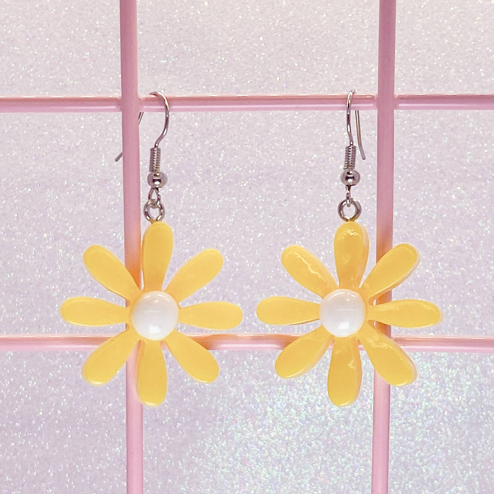 Retro Daisy Earrings (6 Colors) - Lolita Collective