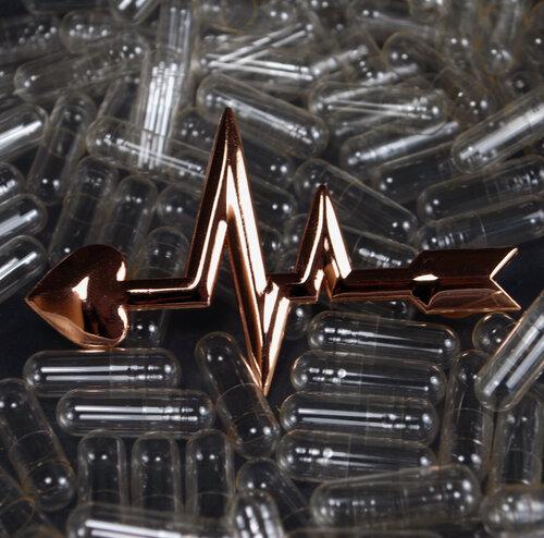 Heartbeat Arrow Hairclip - Lolita Collective